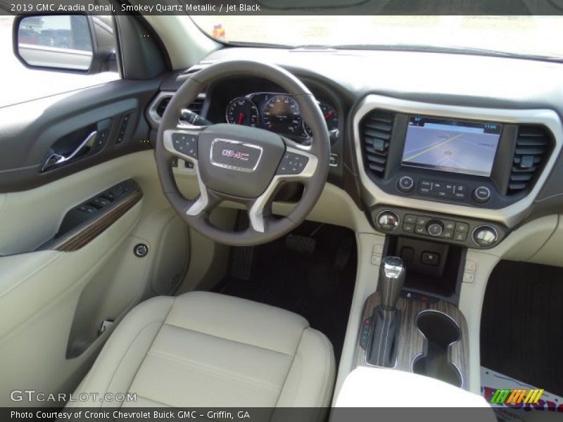 Smokey Quartz Metallic / Jet Black 2019 GMC Acadia Denali