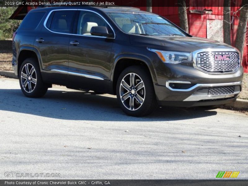 Smokey Quartz Metallic / Jet Black 2019 GMC Acadia Denali