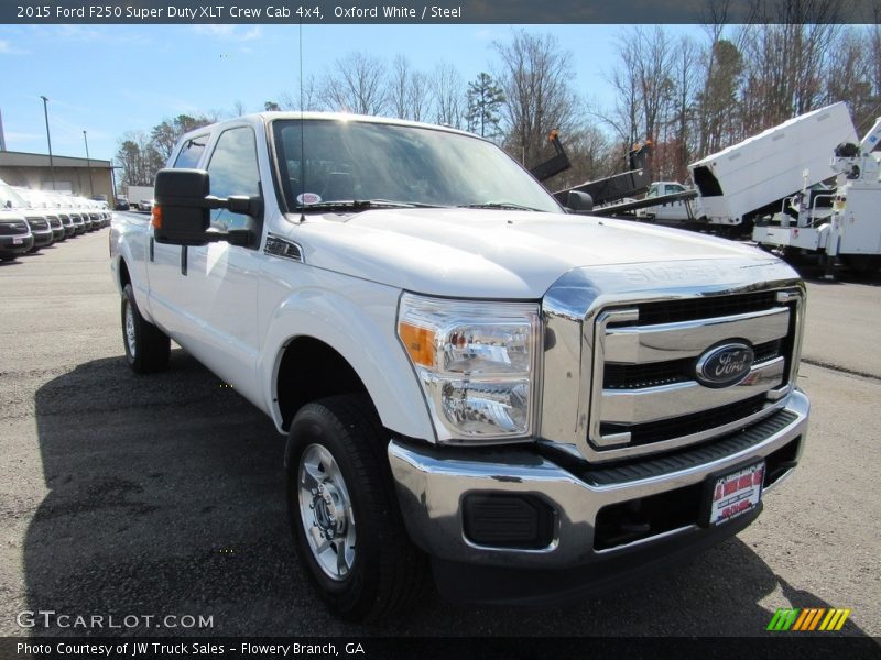 Oxford White / Steel 2015 Ford F250 Super Duty XLT Crew Cab 4x4