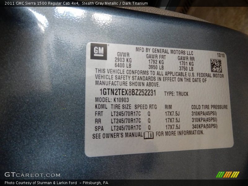 Stealth Gray Metallic / Dark Titanium 2011 GMC Sierra 1500 Regular Cab 4x4