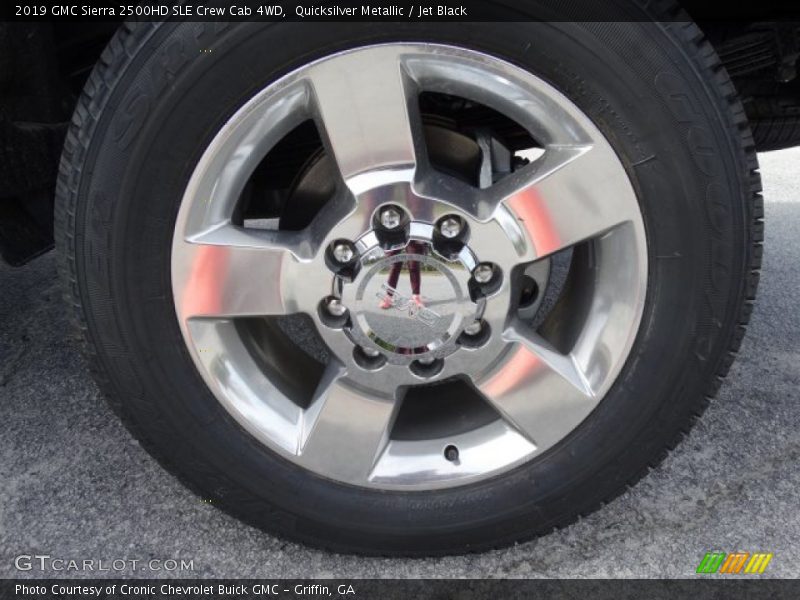 Quicksilver Metallic / Jet Black 2019 GMC Sierra 2500HD SLE Crew Cab 4WD