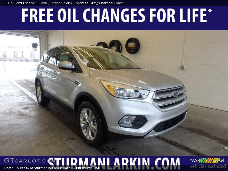 Ingot Silver / Chromite Gray/Charcoal Black 2019 Ford Escape SE 4WD