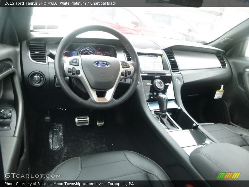 Front Seat of 2019 Taurus SHO AWD