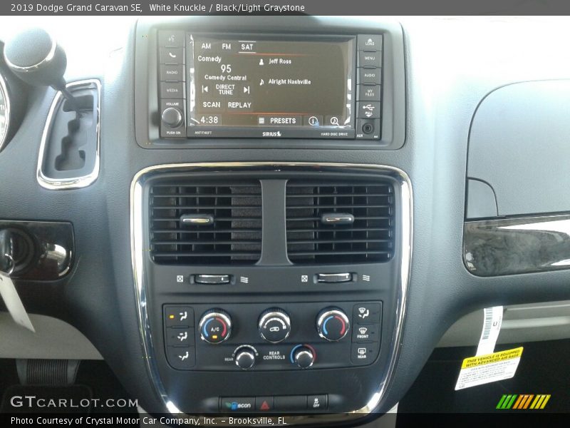 White Knuckle / Black/Light Graystone 2019 Dodge Grand Caravan SE