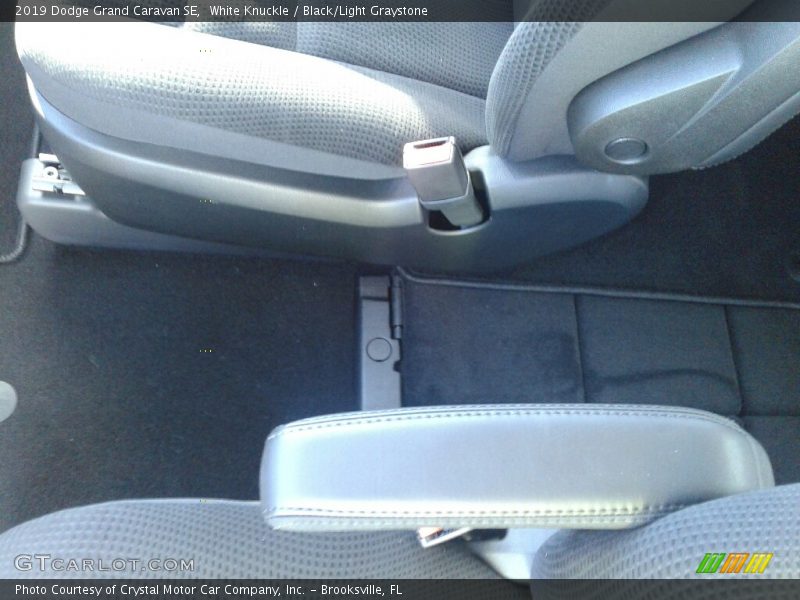 White Knuckle / Black/Light Graystone 2019 Dodge Grand Caravan SE