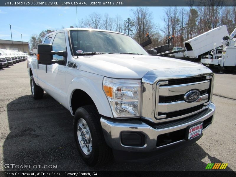 Oxford White / Steel 2015 Ford F250 Super Duty XLT Crew Cab 4x4