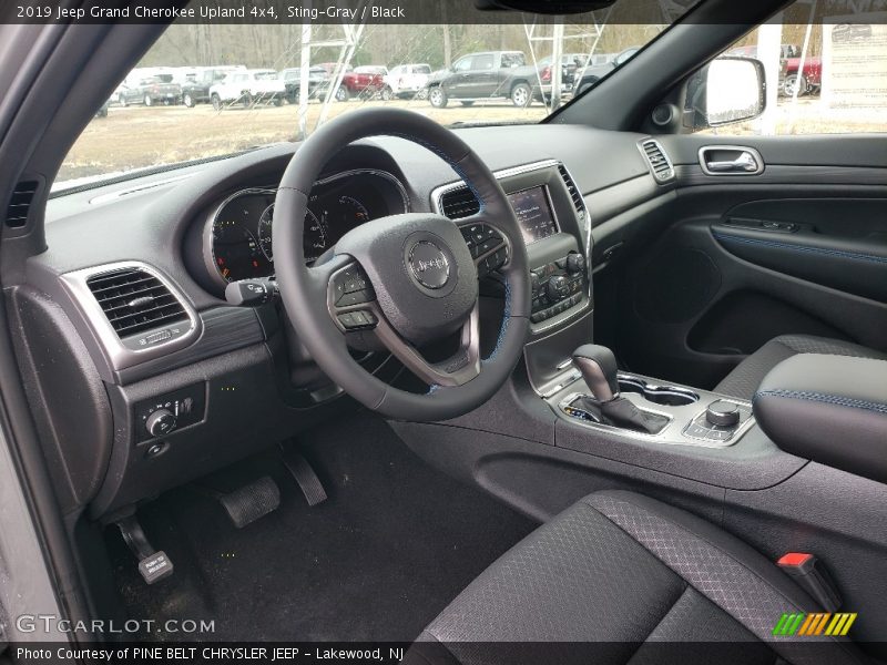 Sting-Gray / Black 2019 Jeep Grand Cherokee Upland 4x4