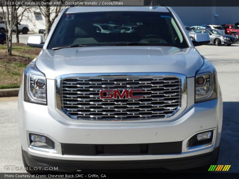 Quicksilver Metallic / Cocoa/Shale 2019 GMC Yukon XL Denali 4WD