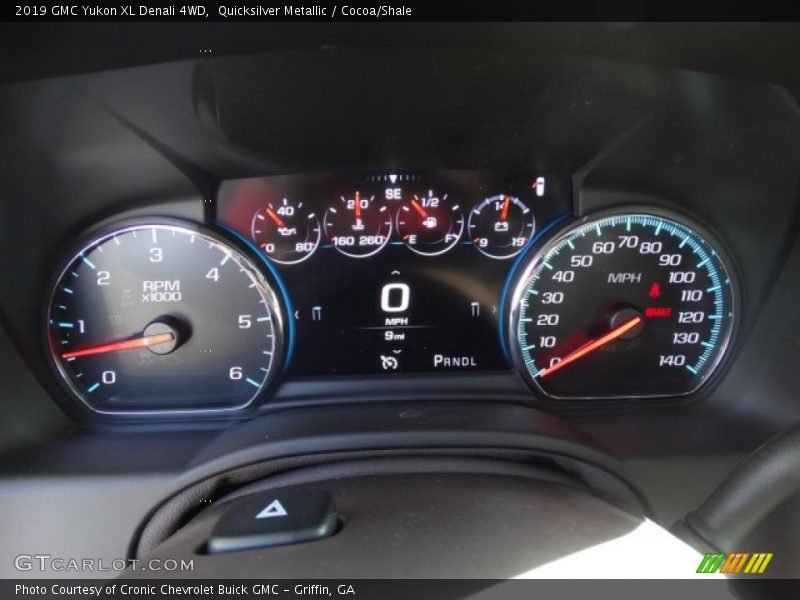 Quicksilver Metallic / Cocoa/Shale 2019 GMC Yukon XL Denali 4WD