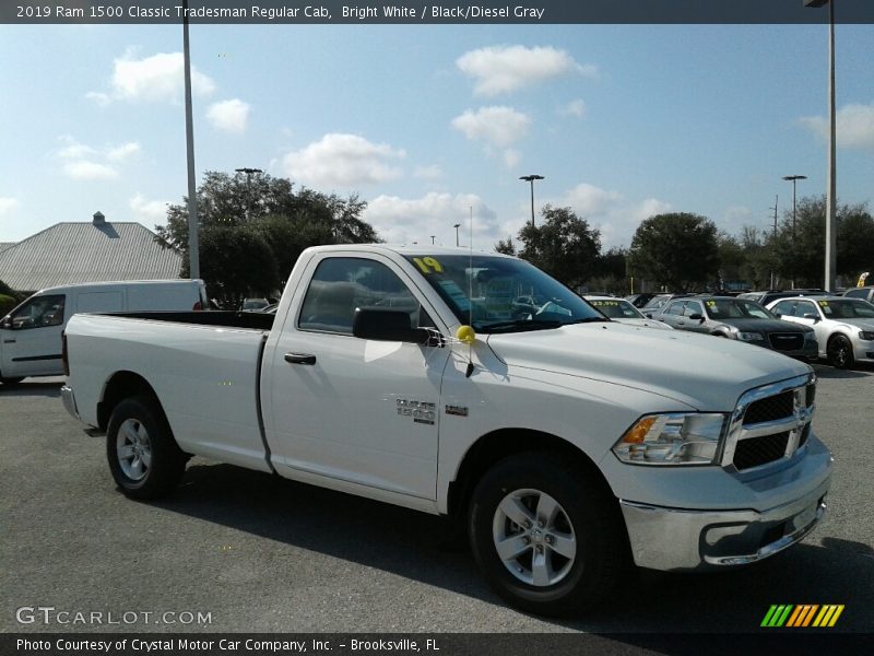 Bright White / Black/Diesel Gray 2019 Ram 1500 Classic Tradesman Regular Cab