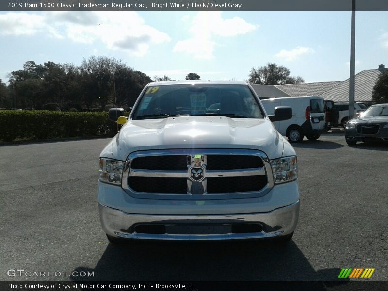 Bright White / Black/Diesel Gray 2019 Ram 1500 Classic Tradesman Regular Cab