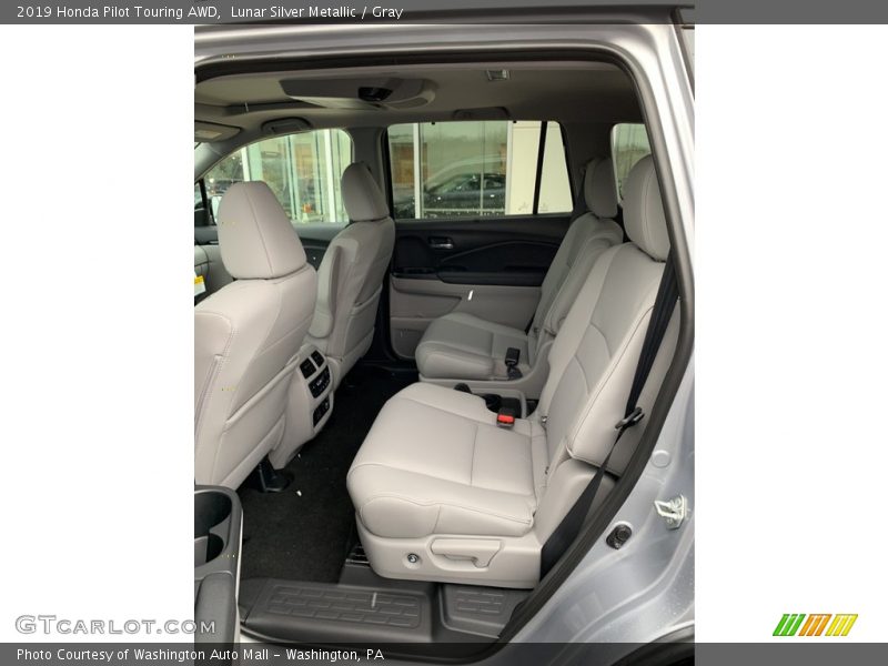 Lunar Silver Metallic / Gray 2019 Honda Pilot Touring AWD