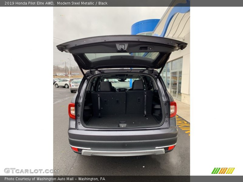 Modern Steel Metallic / Black 2019 Honda Pilot Elite AWD