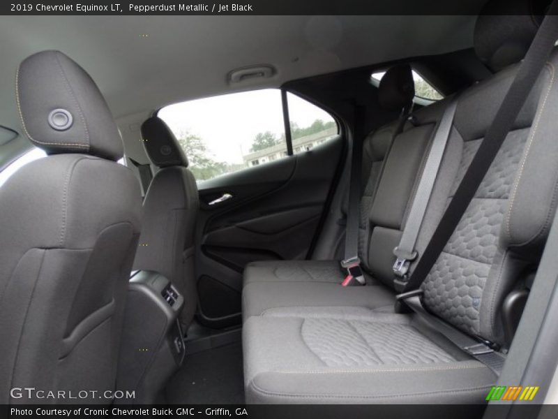 Pepperdust Metallic / Jet Black 2019 Chevrolet Equinox LT