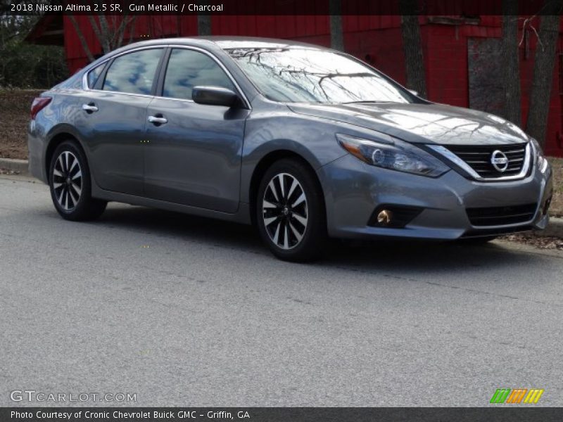 Gun Metallic / Charcoal 2018 Nissan Altima 2.5 SR