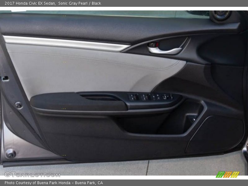 Sonic Gray Pearl / Black 2017 Honda Civic EX Sedan