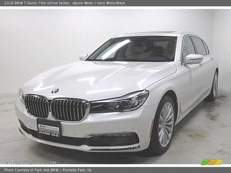 Alpine White / Ivory White/Black 2018 BMW 7 Series 740i xDrive Sedan