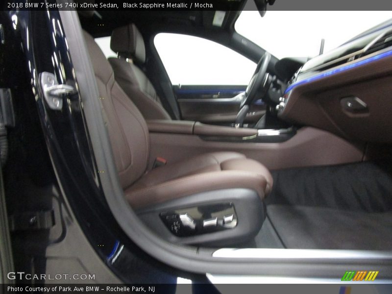 Black Sapphire Metallic / Mocha 2018 BMW 7 Series 740i xDrive Sedan