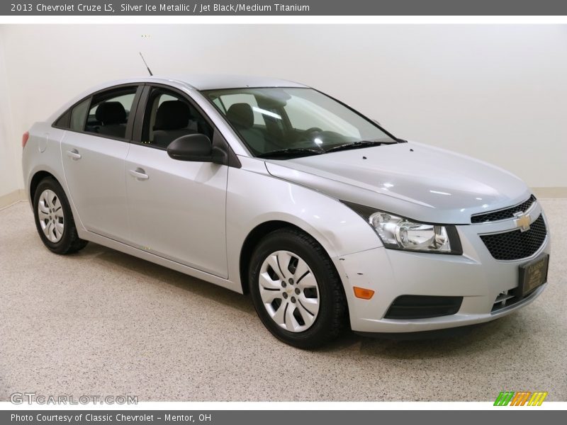 Silver Ice Metallic / Jet Black/Medium Titanium 2013 Chevrolet Cruze LS