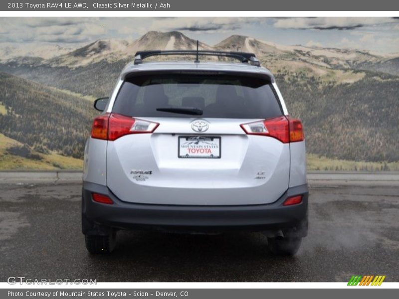 Classic Silver Metallic / Ash 2013 Toyota RAV4 LE AWD