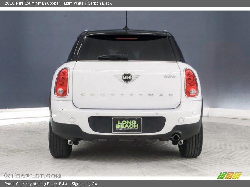 Light White / Carbon Black 2016 Mini Countryman Cooper