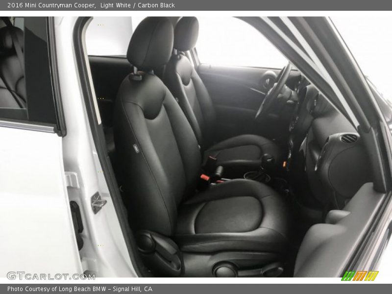 Light White / Carbon Black 2016 Mini Countryman Cooper