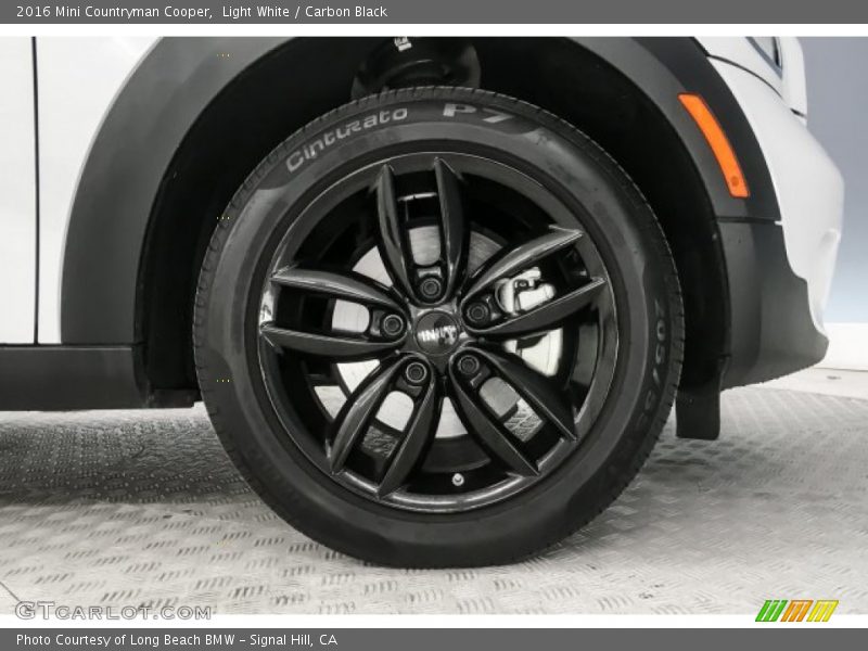 Light White / Carbon Black 2016 Mini Countryman Cooper