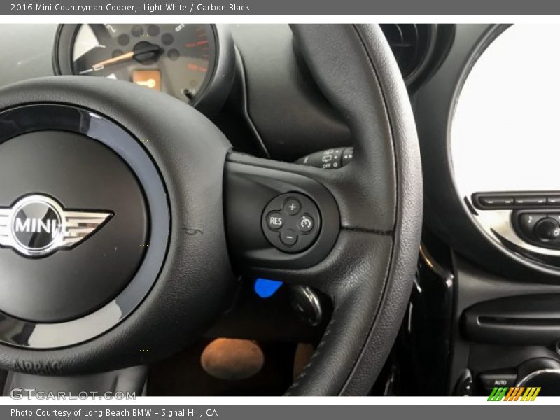 Light White / Carbon Black 2016 Mini Countryman Cooper