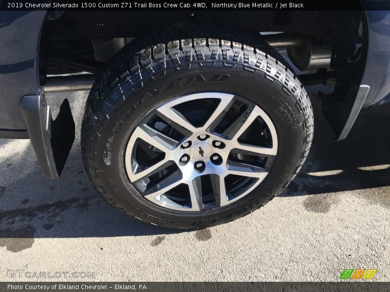  2019 Silverado 1500 Custom Z71 Trail Boss Crew Cab 4WD Wheel