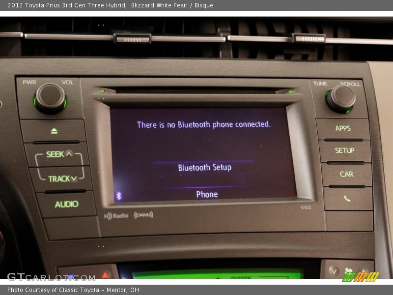 Blizzard White Pearl / Bisque 2012 Toyota Prius 3rd Gen Three Hybrid