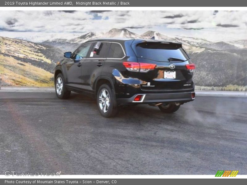 Midnight Black Metallic / Black 2019 Toyota Highlander Limited AWD