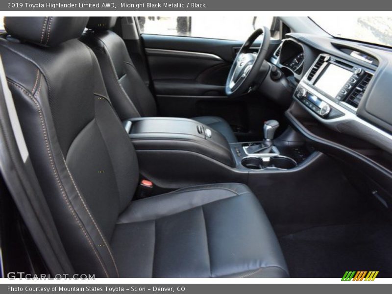 Midnight Black Metallic / Black 2019 Toyota Highlander Limited AWD