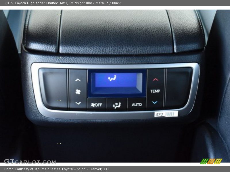 Midnight Black Metallic / Black 2019 Toyota Highlander Limited AWD