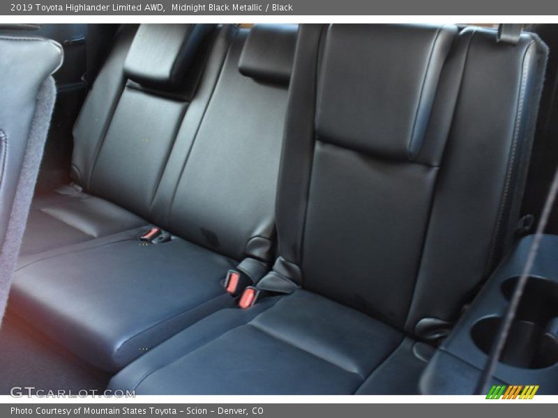 Midnight Black Metallic / Black 2019 Toyota Highlander Limited AWD
