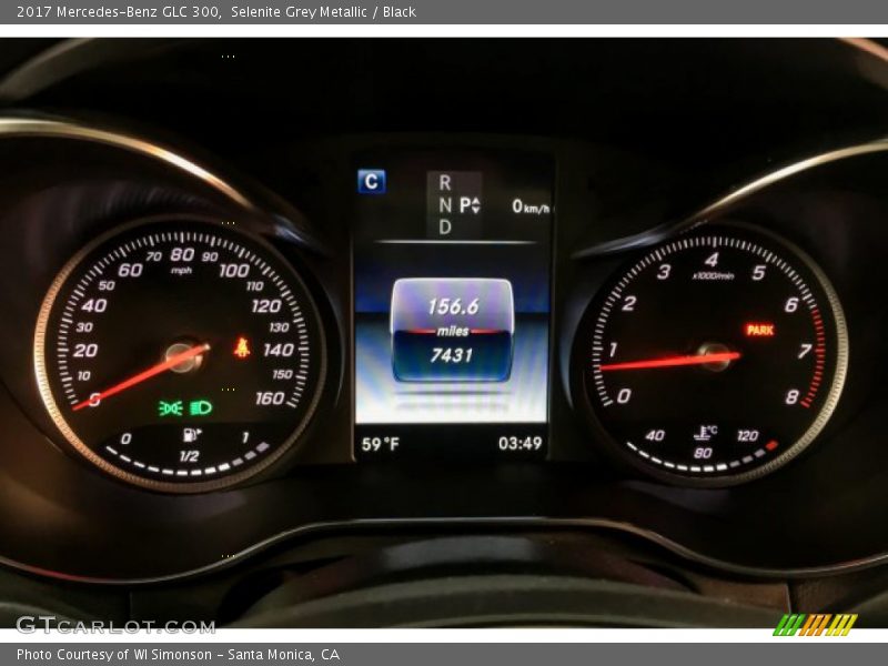 Selenite Grey Metallic / Black 2017 Mercedes-Benz GLC 300