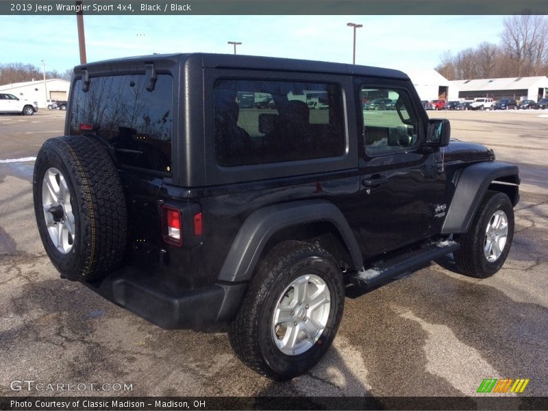 Black / Black 2019 Jeep Wrangler Sport 4x4