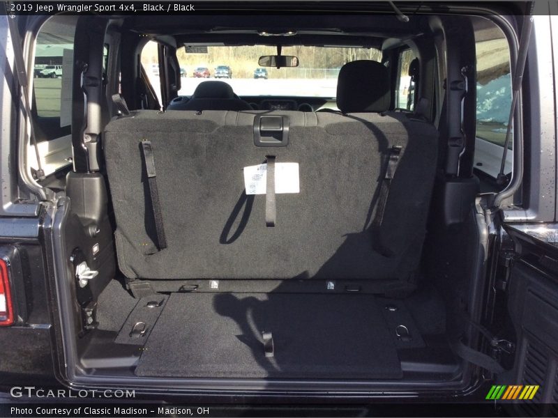 Black / Black 2019 Jeep Wrangler Sport 4x4