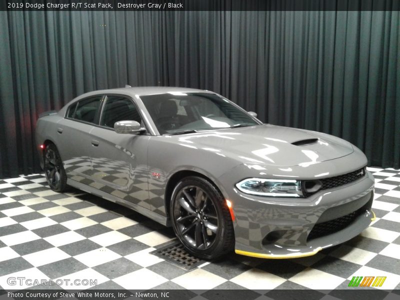  2019 Charger R/T Scat Pack Destroyer Gray