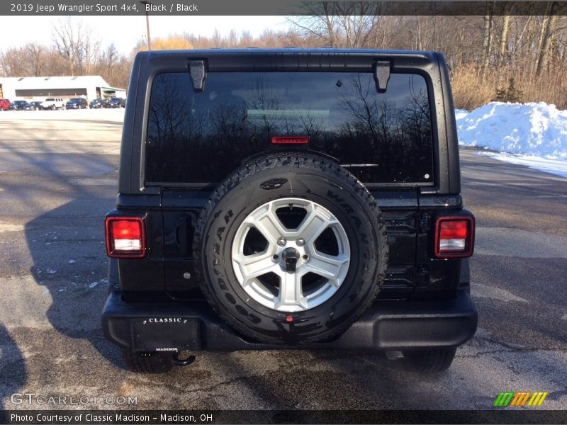 Black / Black 2019 Jeep Wrangler Sport 4x4