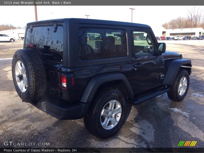 Black / Black 2019 Jeep Wrangler Sport 4x4