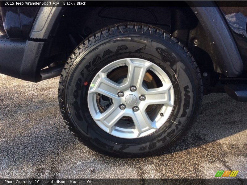 Black / Black 2019 Jeep Wrangler Sport 4x4