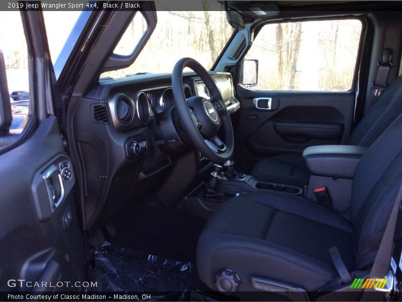 Black / Black 2019 Jeep Wrangler Sport 4x4