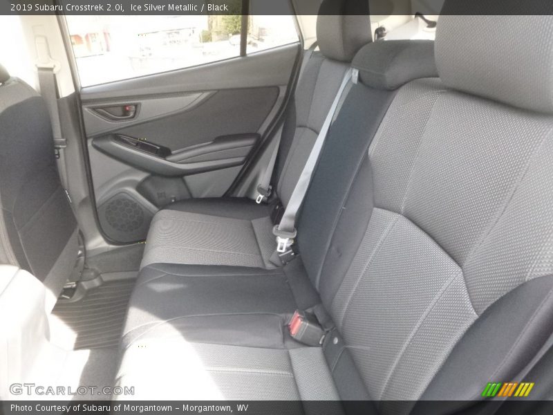 Ice Silver Metallic / Black 2019 Subaru Crosstrek 2.0i