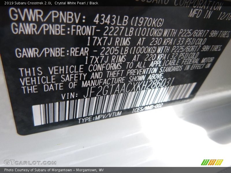 Crystal White Pearl / Black 2019 Subaru Crosstrek 2.0i