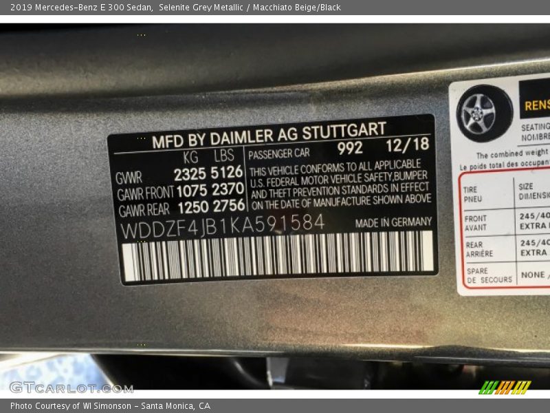 Selenite Grey Metallic / Macchiato Beige/Black 2019 Mercedes-Benz E 300 Sedan