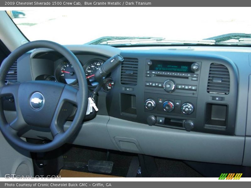 Blue Granite Metallic / Dark Titanium 2009 Chevrolet Silverado 1500 Crew Cab