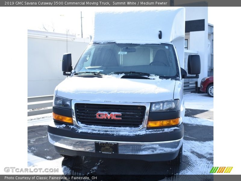 Summit White / Medium Pewter 2019 GMC Savana Cutaway 3500 Commercial Moving Truck