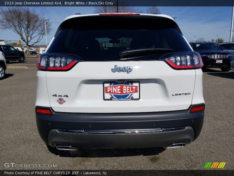 Bright White / Black/Ski Grey 2019 Jeep Cherokee Limited 4x4