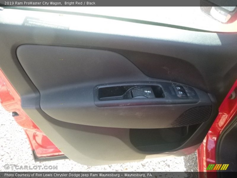 Bright Red / Black 2019 Ram ProMaster City Wagon