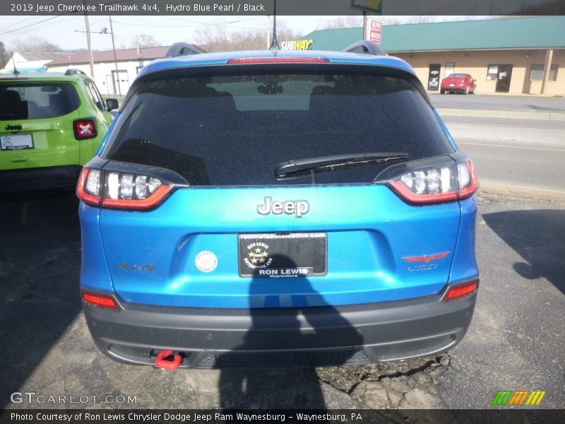 Hydro Blue Pearl / Black 2019 Jeep Cherokee Trailhawk 4x4